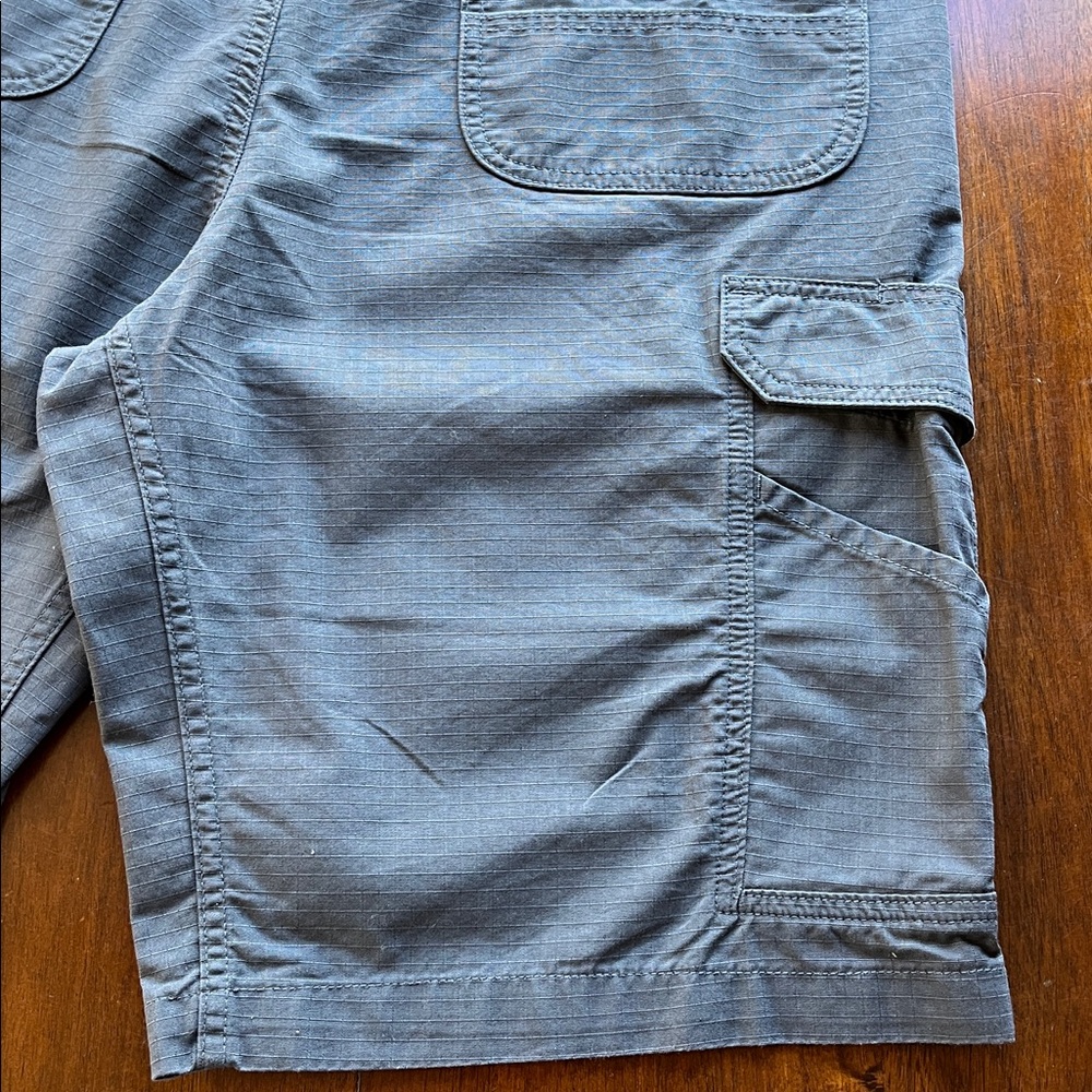 NWT Carhartt Dark Gray Ripstop Cargo Shorts Size 38 - Picture 6 of 16